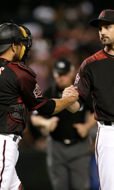 Goldschmidt, Peralta power Diamondbacks over Marlins